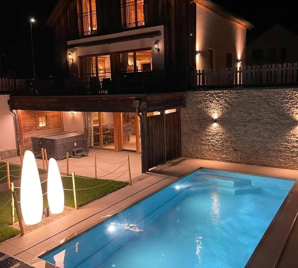 Ferienhaus Chalets Petry Spa & Relax Bettel