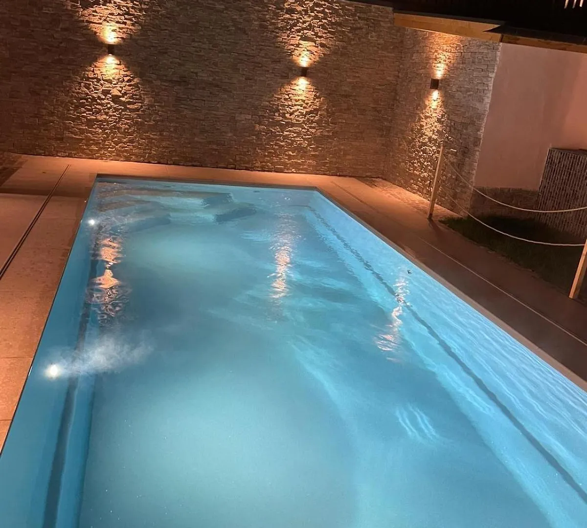 Hébergement de vacances Chalets Petry Spa & Relax Bettel Luxembourg