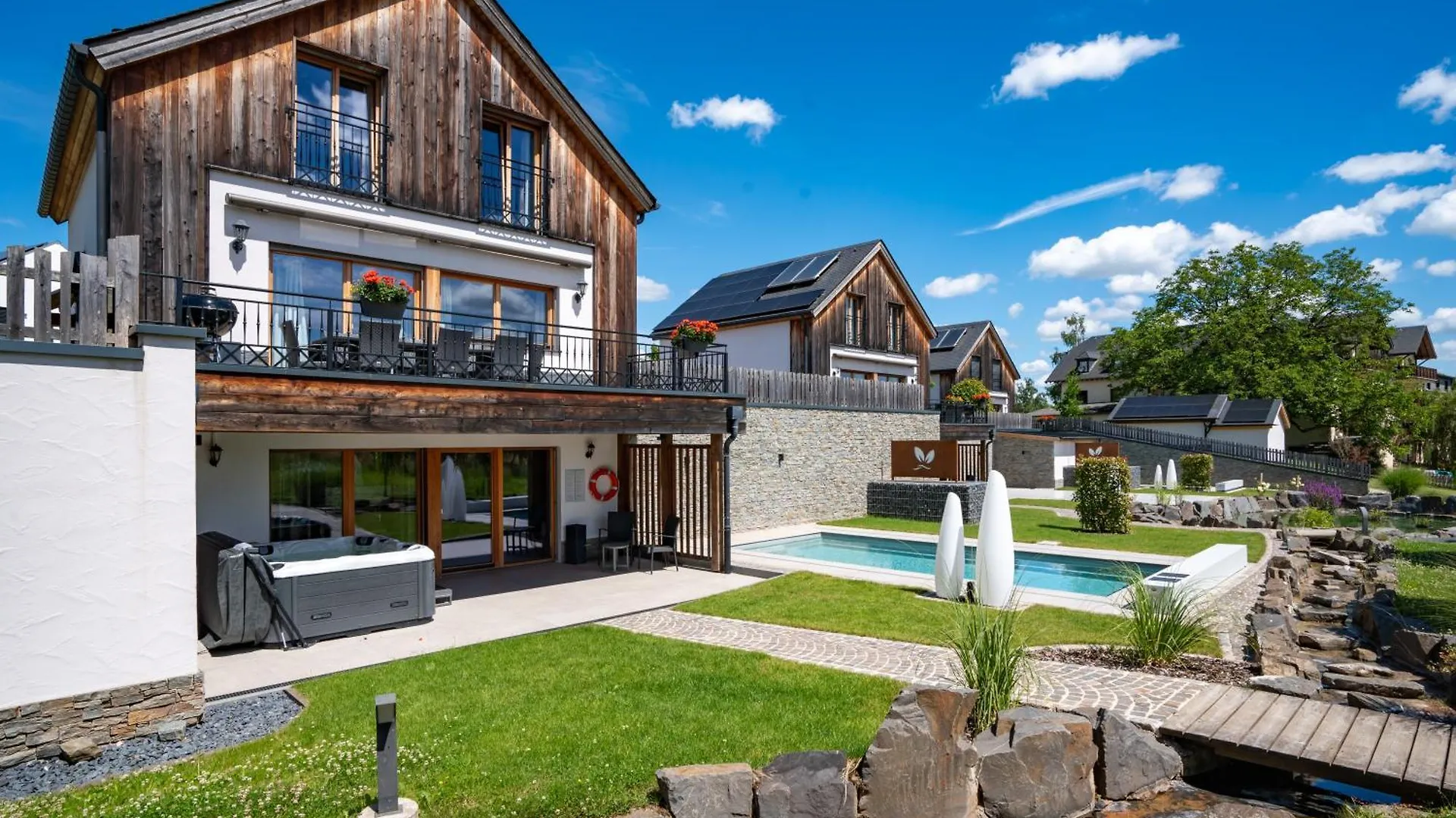 Chalets Petry Spa & Relax Bettel Hébergement de vacances