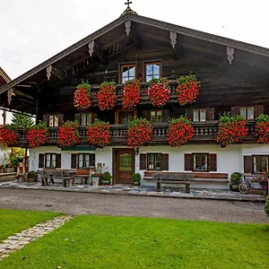 Großhuberhof Apartment Kiefersfelden